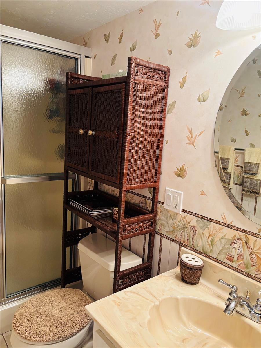 1640 JUNO TRAIL, #205-F, Astor, FL 32102