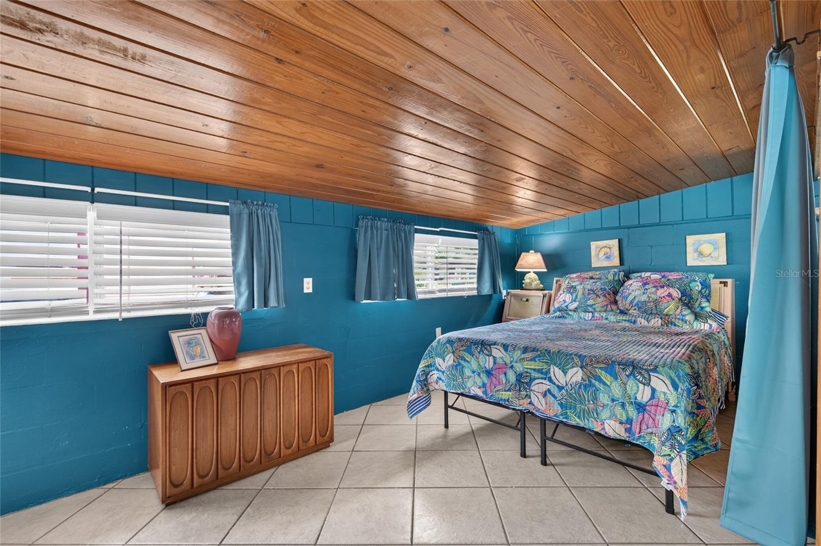102 ESSEX DRIVE, Ormond Beach, FL 32176
