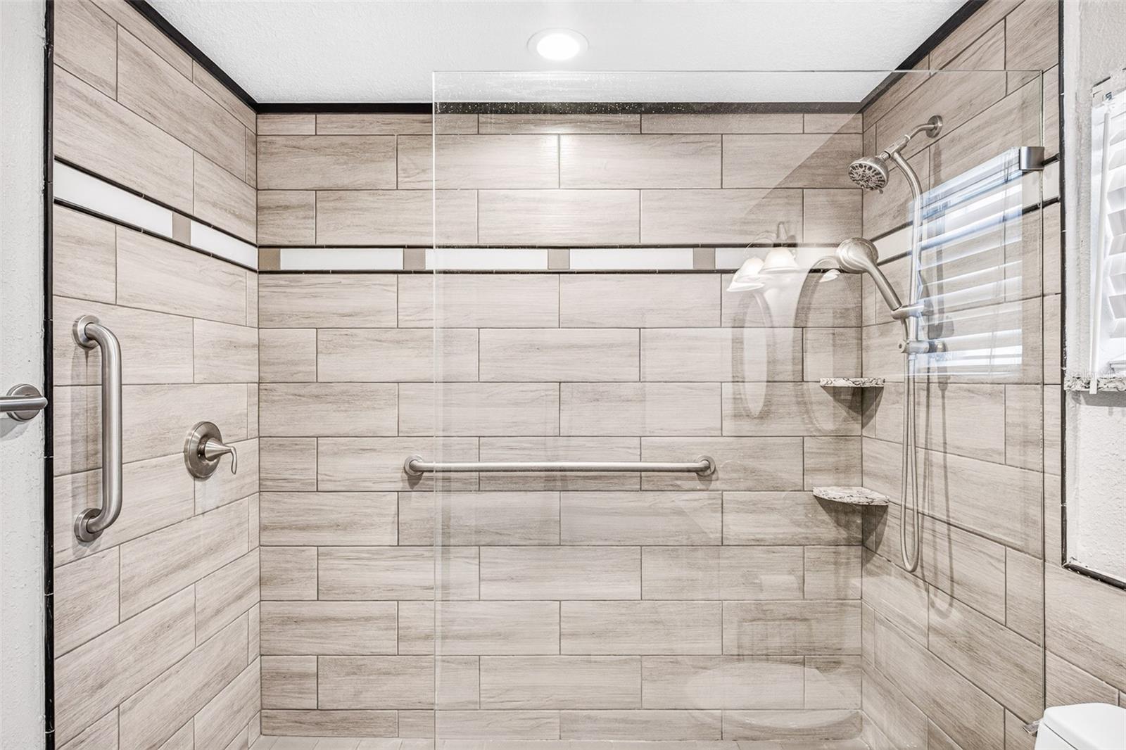 Primary shower