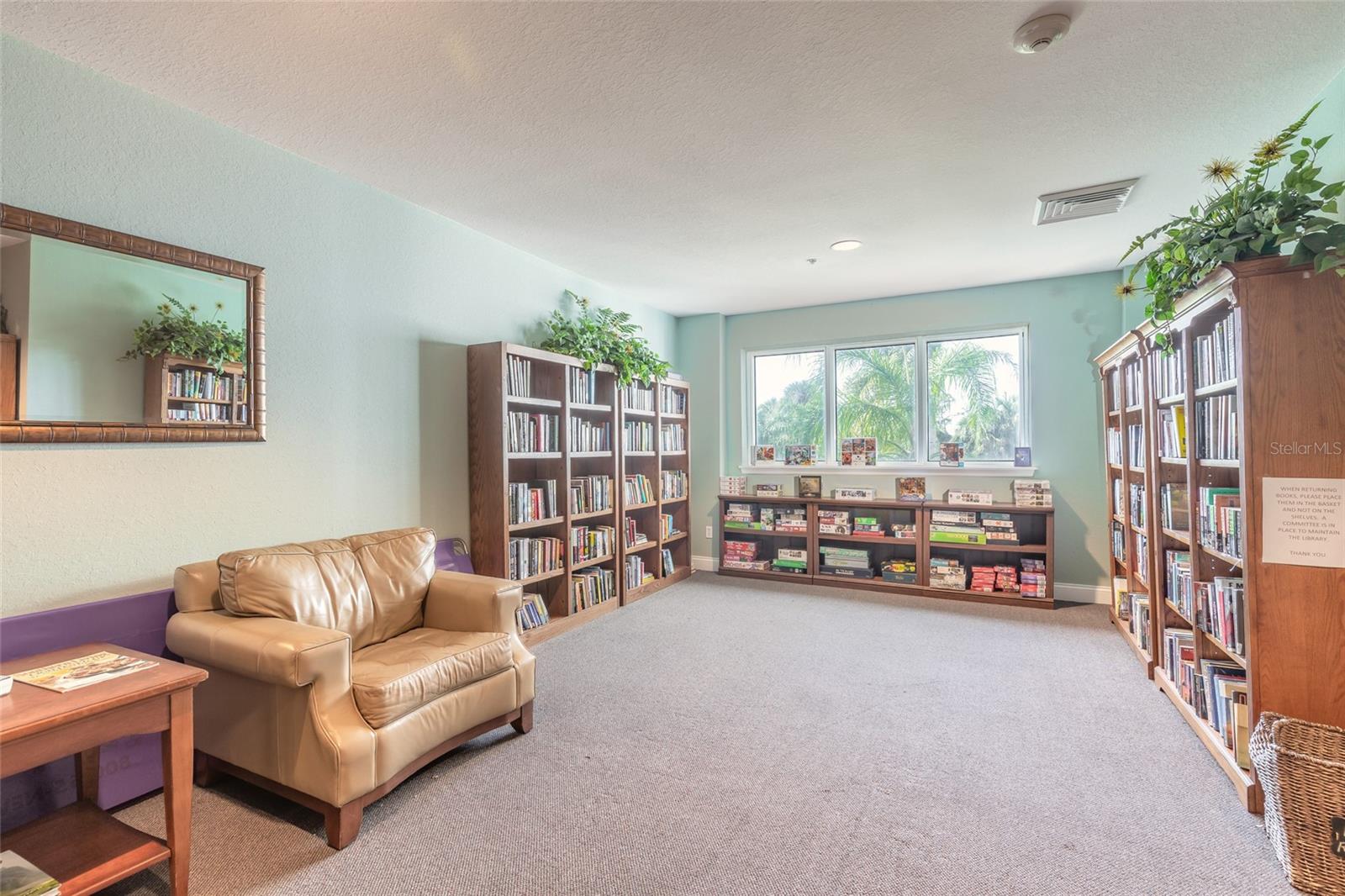 2 OCEANS WEST BOULEVARD, #700, Daytona Beach Shores, FL 32118