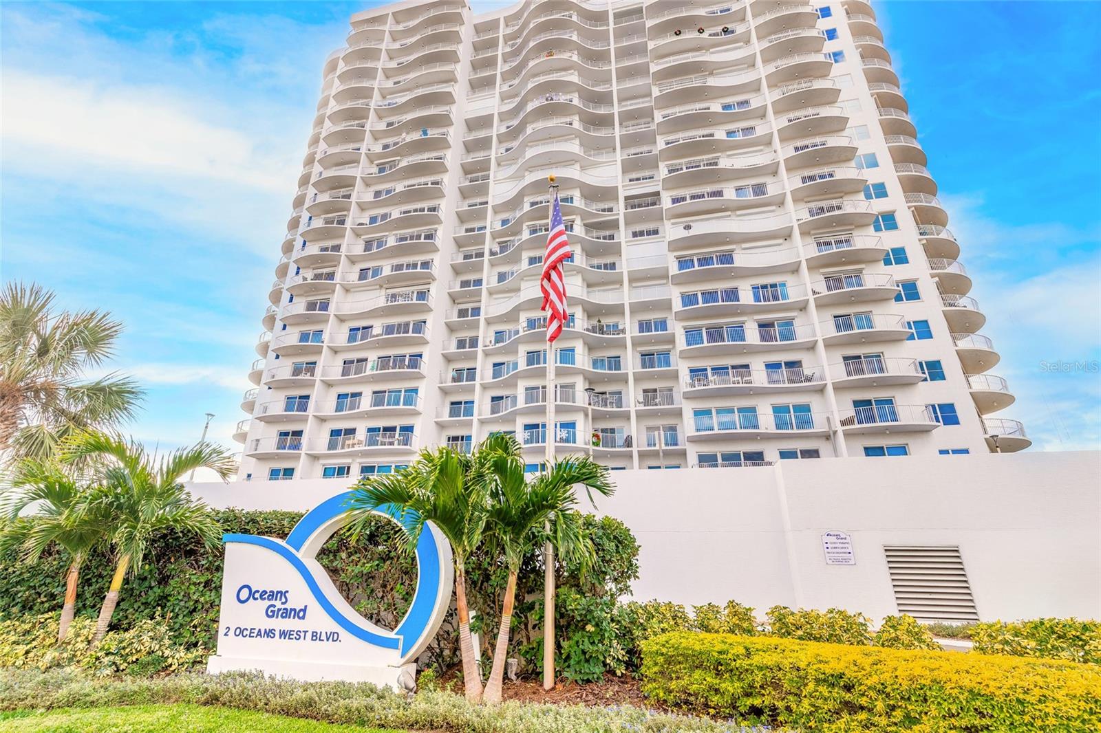 2 OCEANS WEST BOULEVARD, #700, Daytona Beach Shores, FL 32118