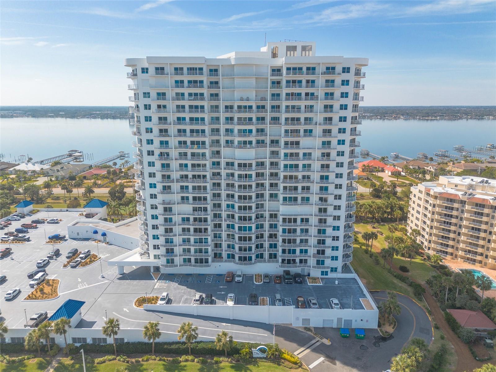2 OCEANS WEST BOULEVARD, #700, Daytona Beach Shores, FL 32118