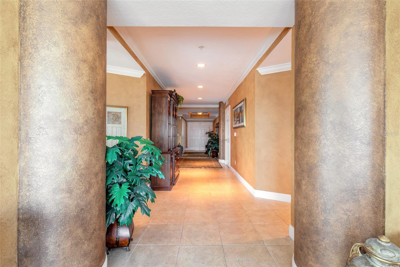 2 OCEANS WEST BOULEVARD, #700, Daytona Beach Shores, FL 32118