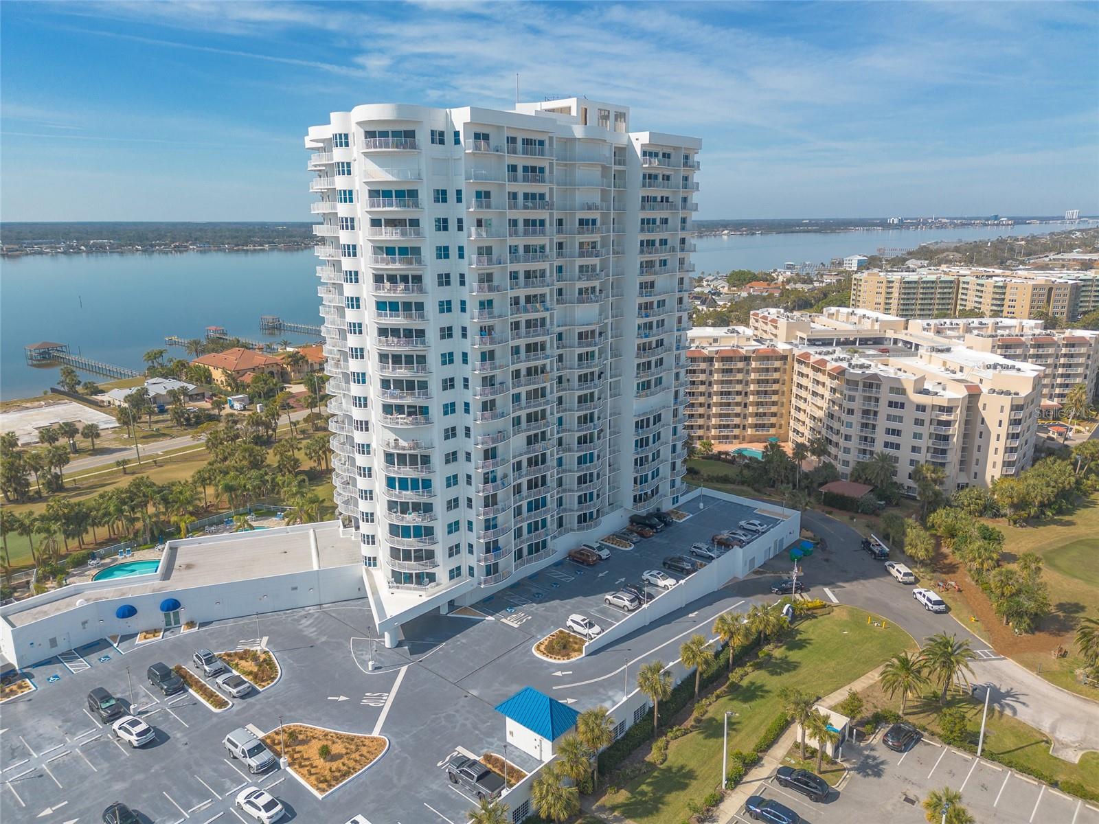 2 OCEANS WEST BOULEVARD, #700, Daytona Beach Shores, FL 32118