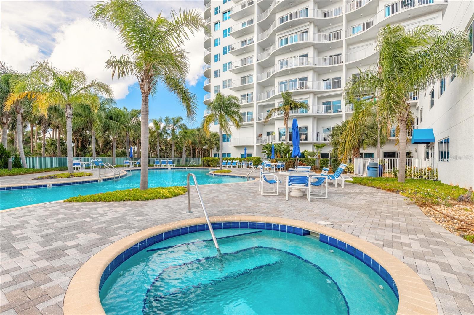 2 OCEANS WEST BOULEVARD, #700, Daytona Beach Shores, FL 32118