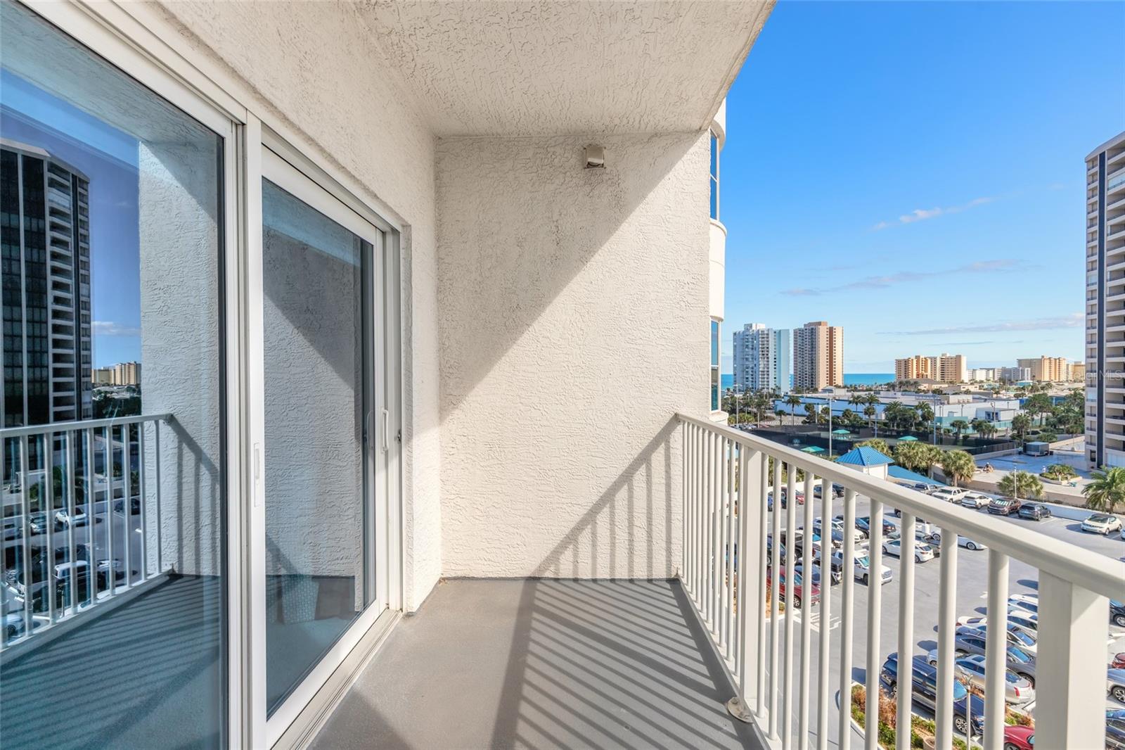 2 OCEANS WEST BOULEVARD, #700, Daytona Beach Shores, FL 32118