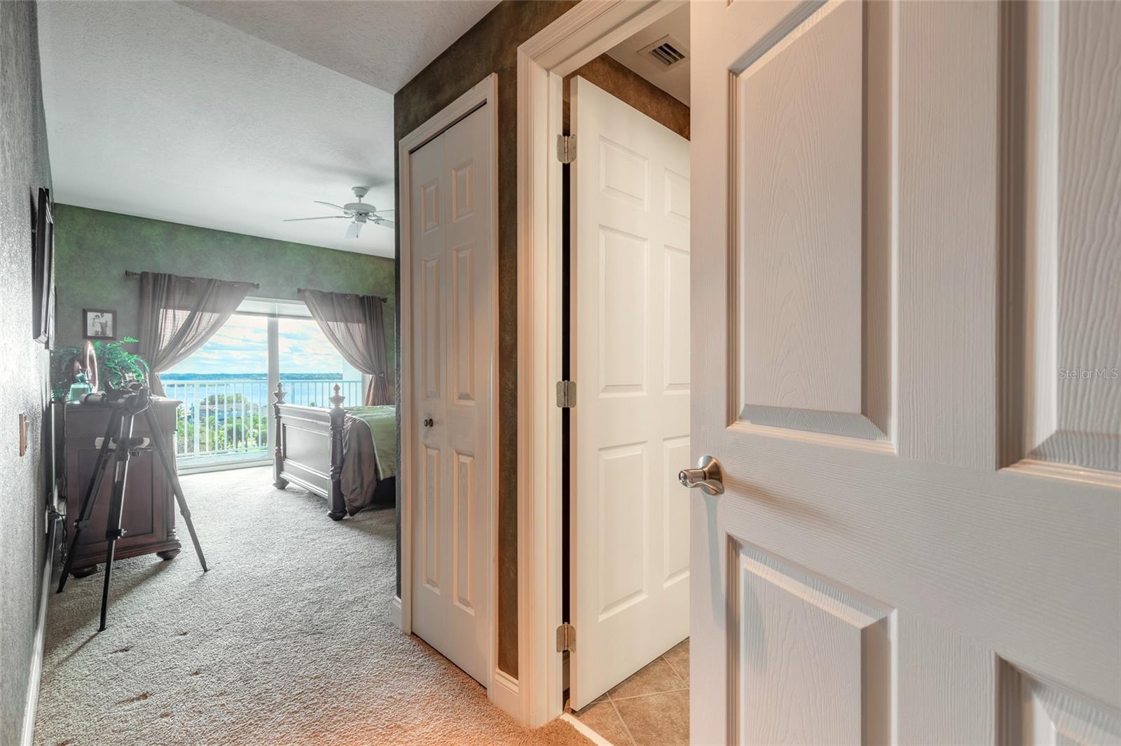 2 OCEANS WEST BOULEVARD, #700, Daytona Beach Shores, FL 32118