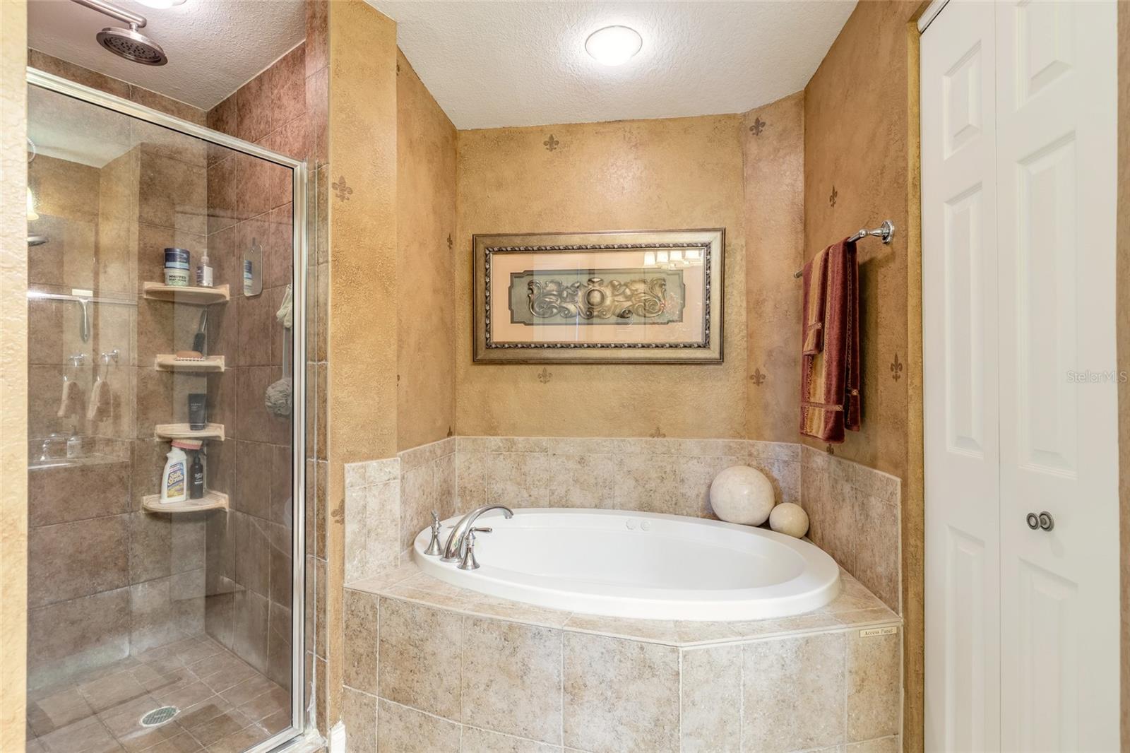 2 OCEANS WEST BOULEVARD, #700, Daytona Beach Shores, FL 32118