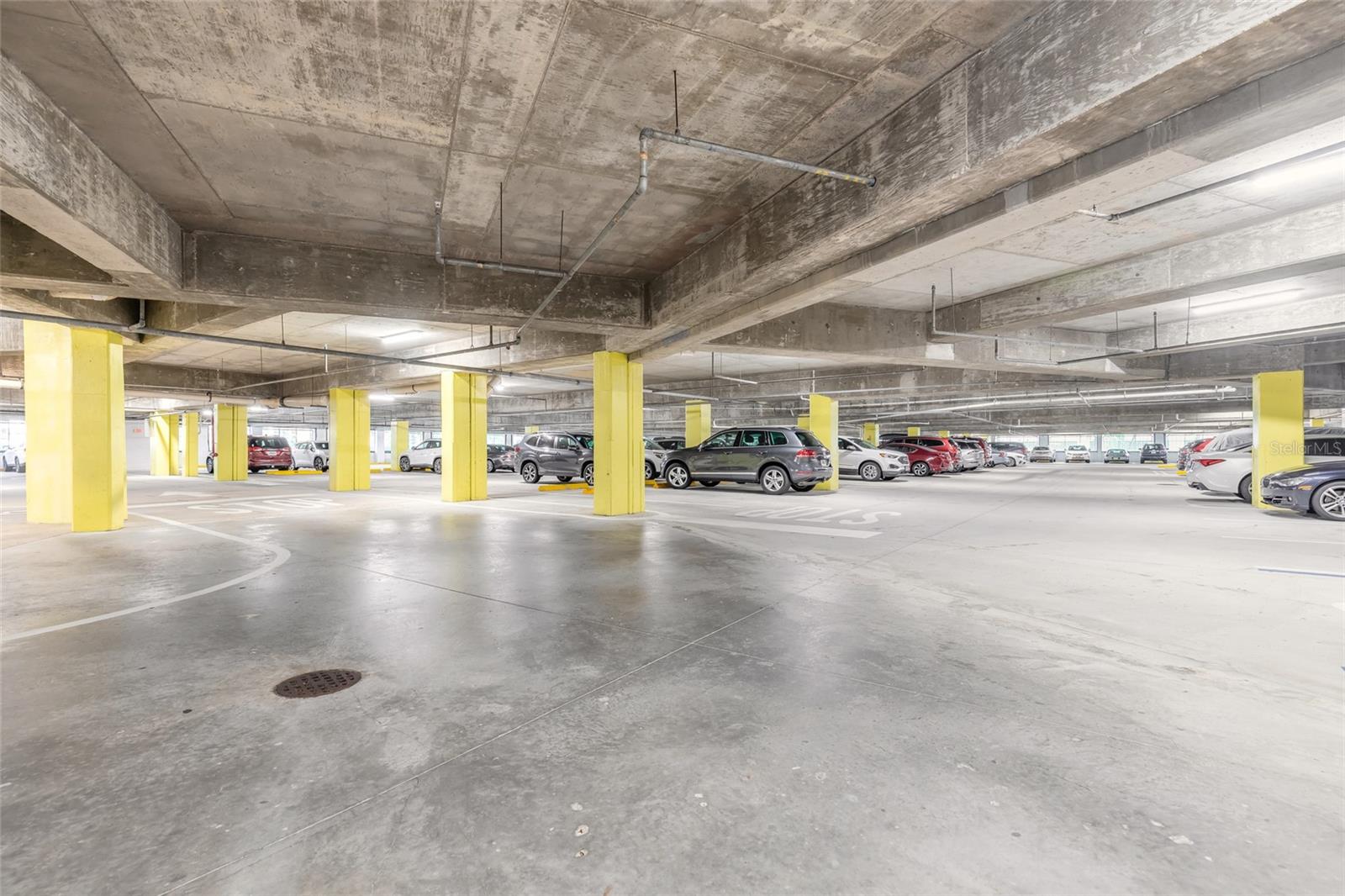 2 OCEANS WEST BOULEVARD, #700, Daytona Beach Shores, FL 32118