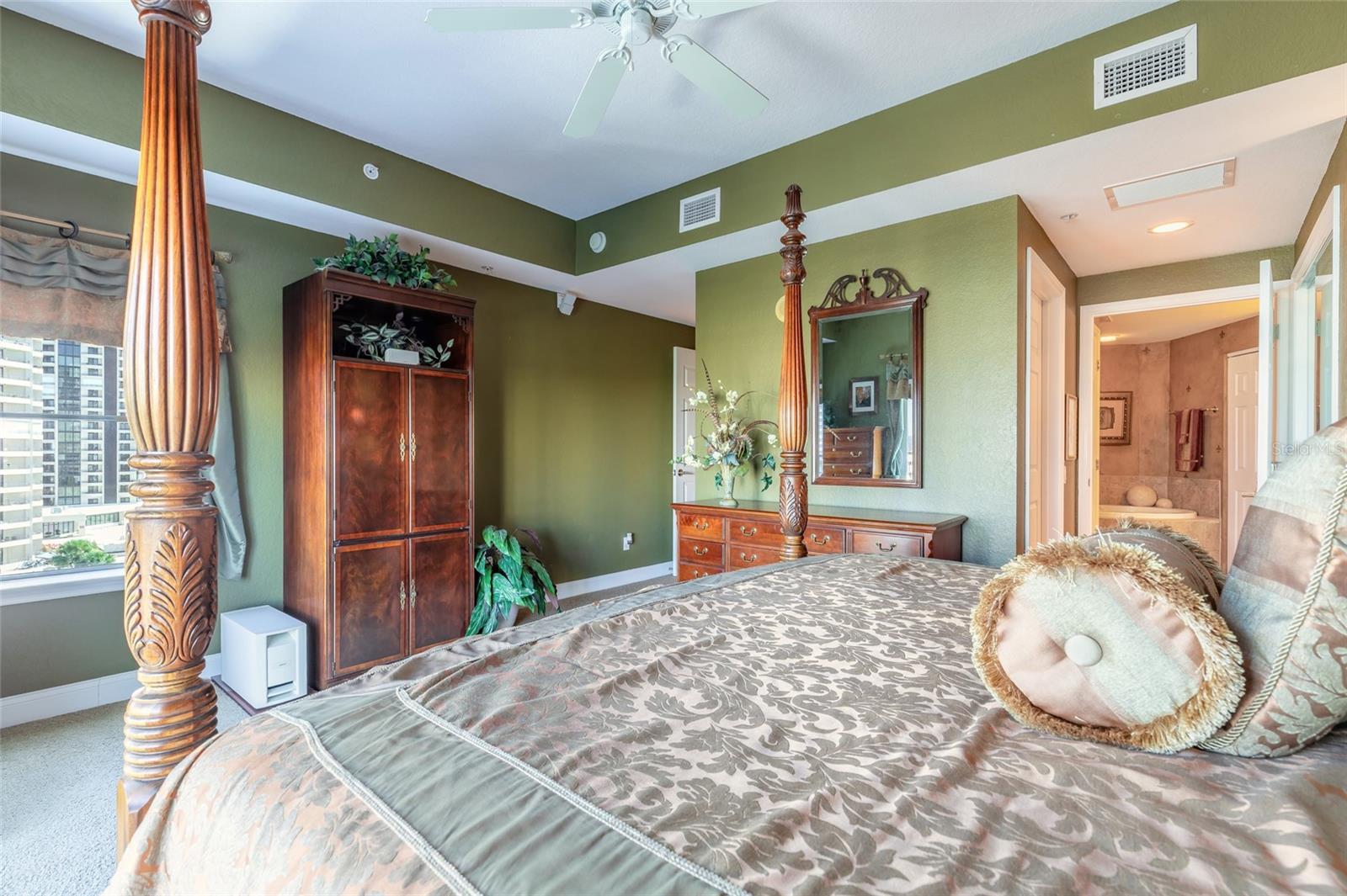 2 OCEANS WEST BOULEVARD, #700, Daytona Beach Shores, FL 32118