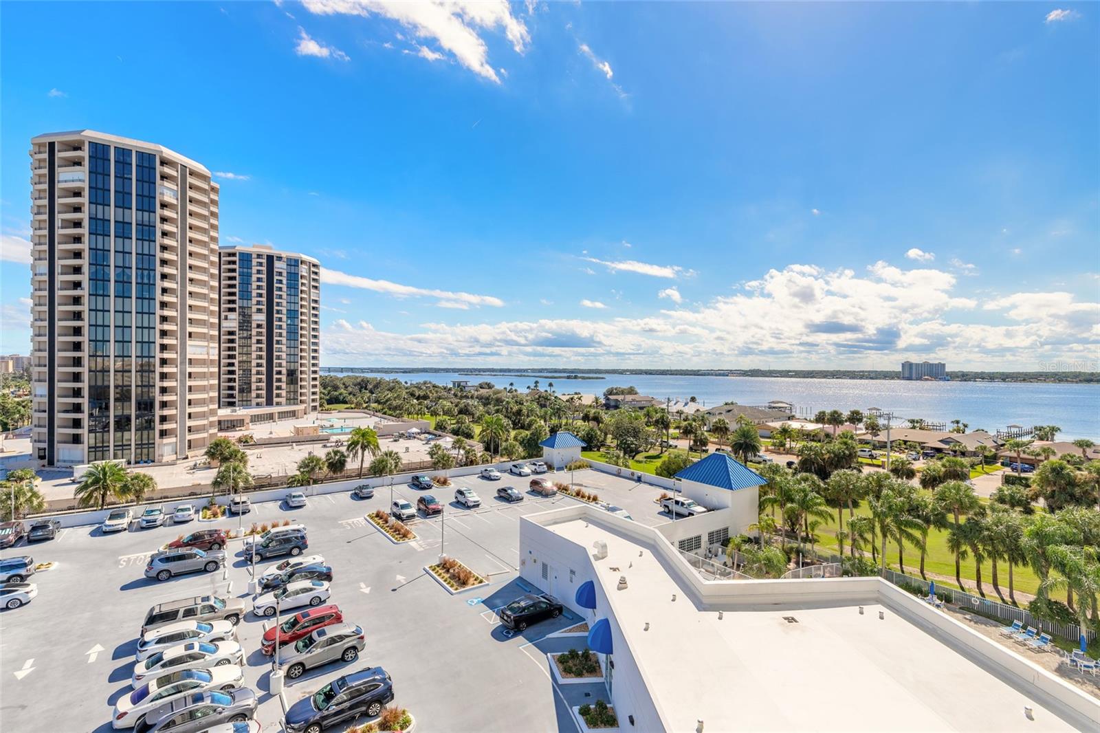 2 OCEANS WEST BOULEVARD, #700, Daytona Beach Shores, FL 32118