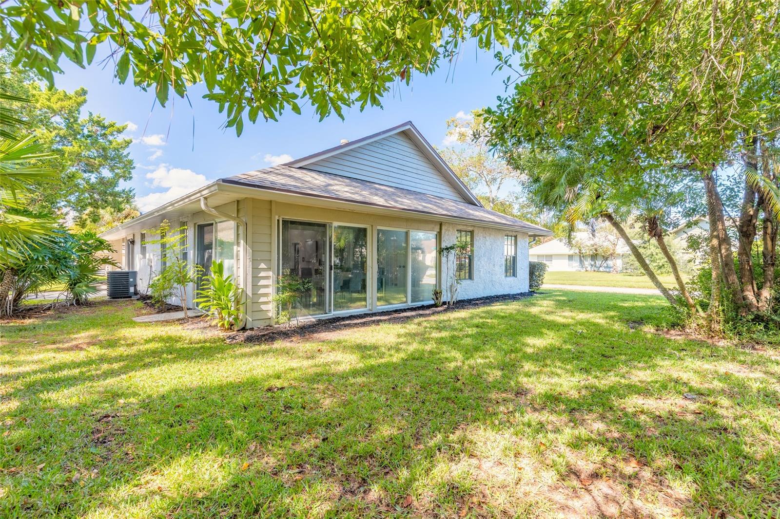 100 FIDDLESTICKS CIRCLE, Daytona Beach, FL 32114