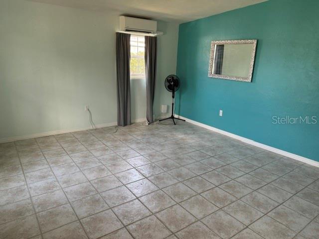 134 W CONNECTICUT, Edgewater, FL 32132