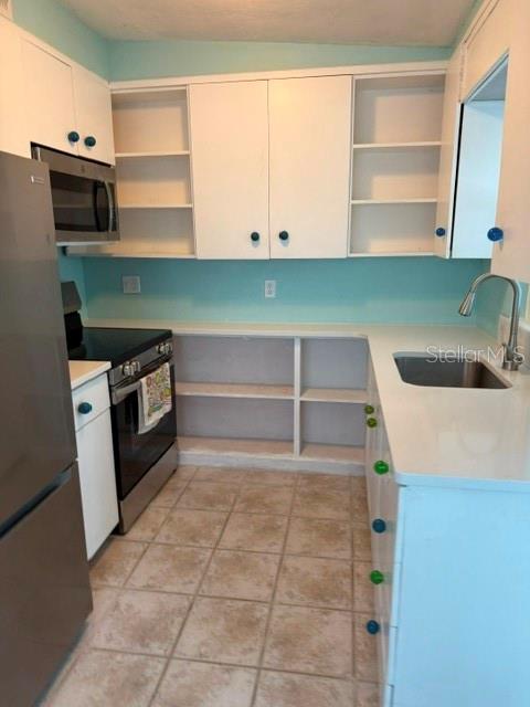 134 W CONNECTICUT, Edgewater, FL 32132