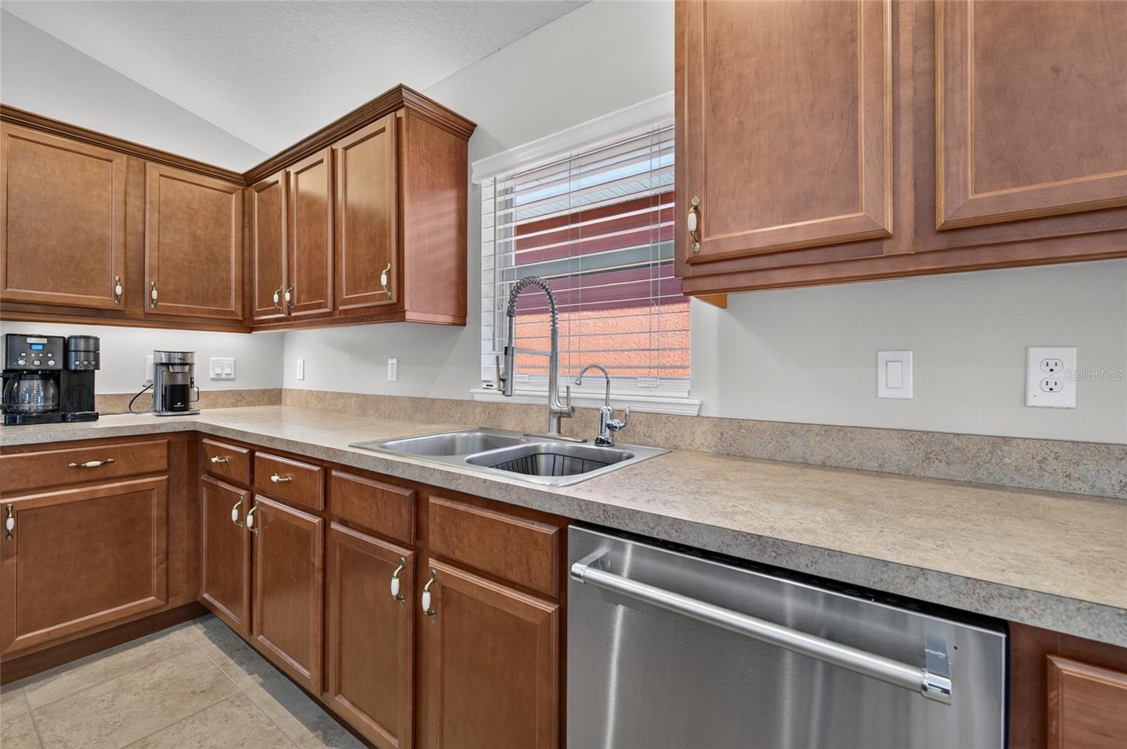1512 ARECA PALM DRIVE, Port Orange, FL 32128
