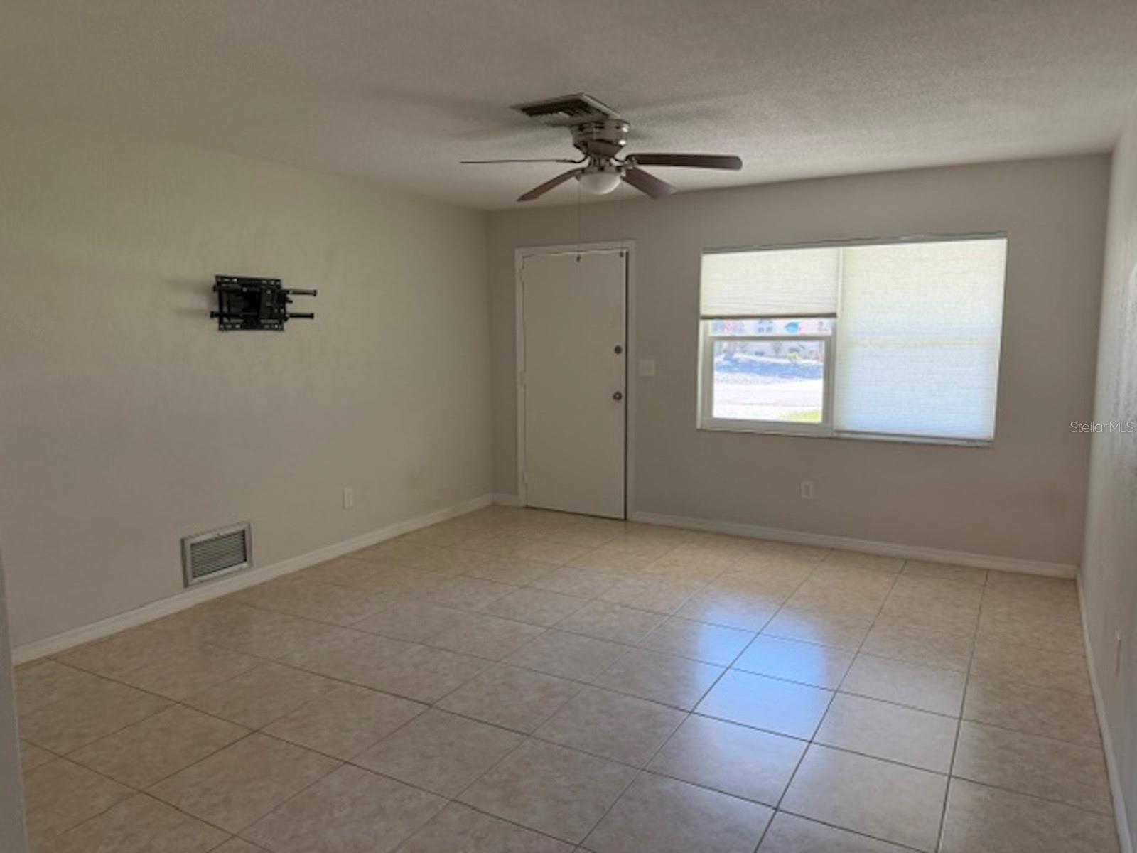 74 GLENVIEW AVENUE, Ponce Inlet, FL 32127