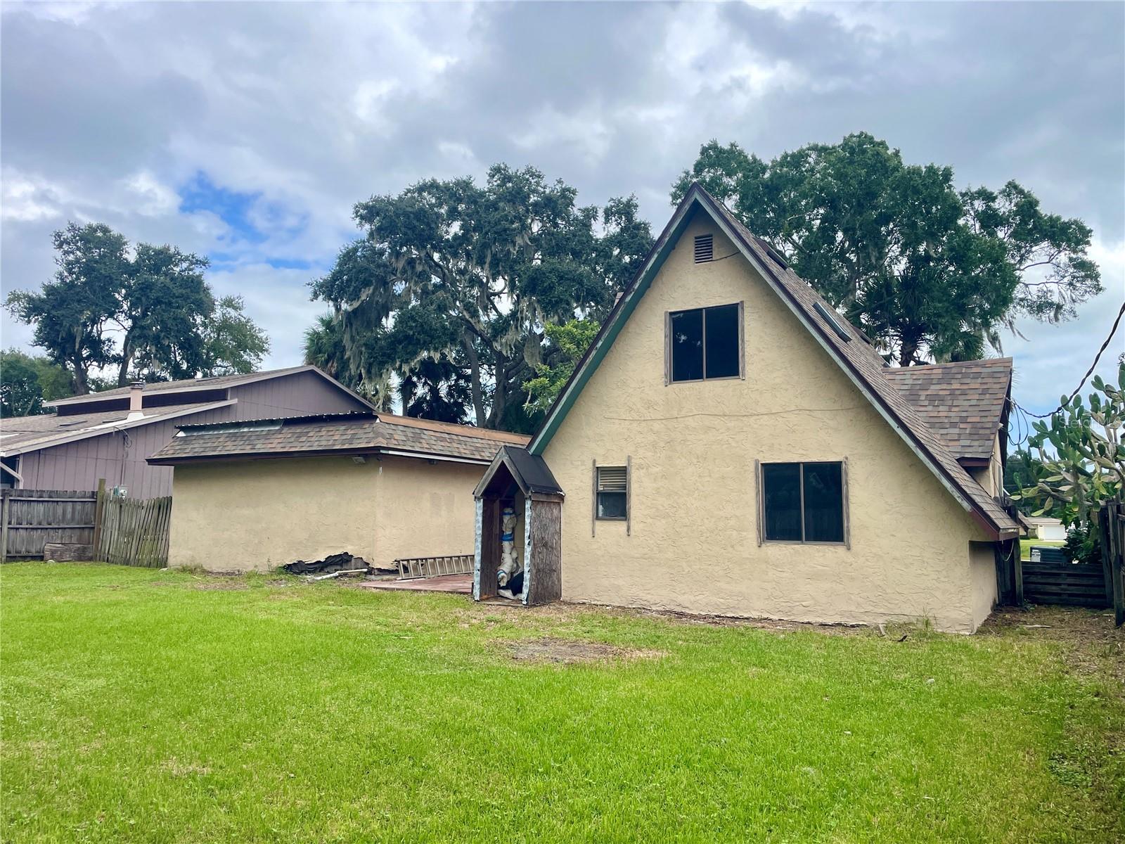 2016 LIME TREE DRIVE, Edgewater, FL 32141