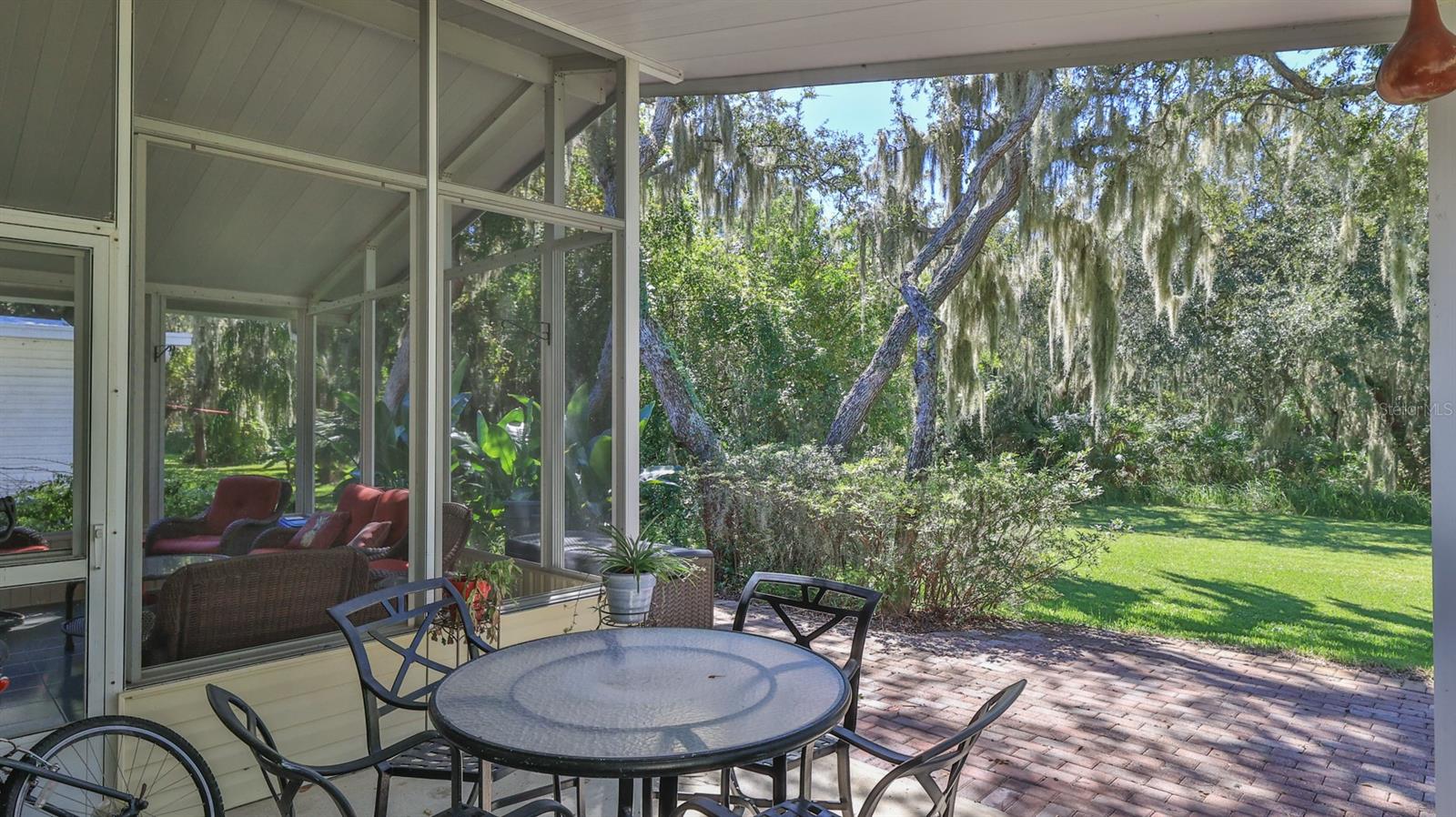 494 SIOUX BOULEVARD, Oak Hill, FL 32759