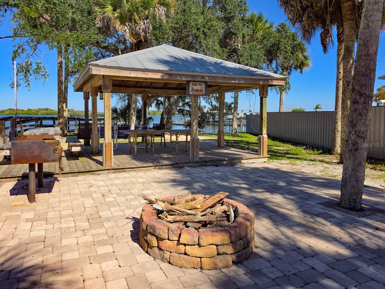 494 SIOUX BOULEVARD, Oak Hill, FL 32759
