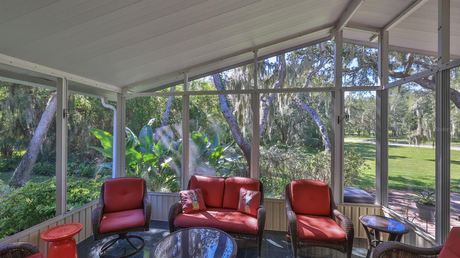 494 SIOUX BOULEVARD, Oak Hill, FL 32759