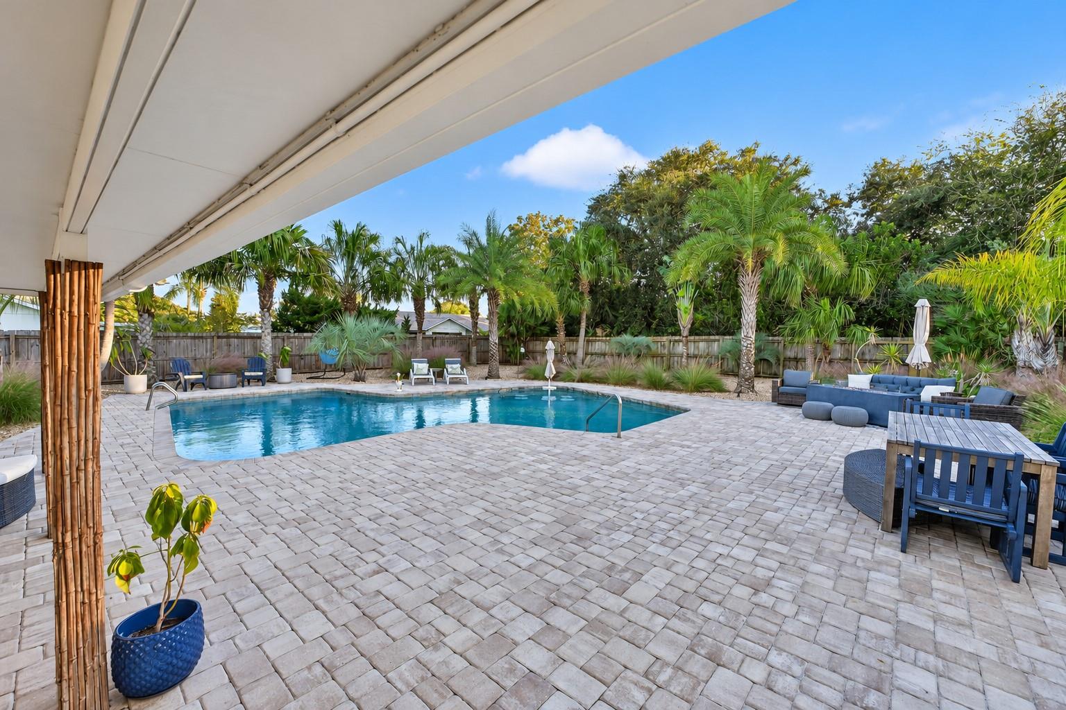 110 CUNNINGHAM DR, New Smyrna Beach, FL 32168