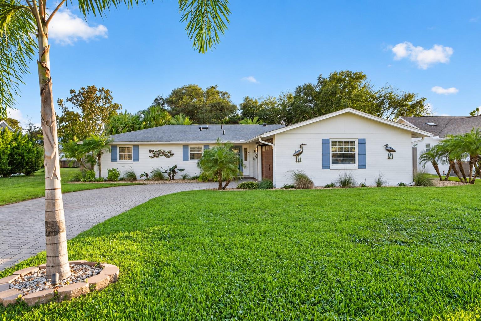 110 CUNNINGHAM DR, New Smyrna Beach, FL 32168