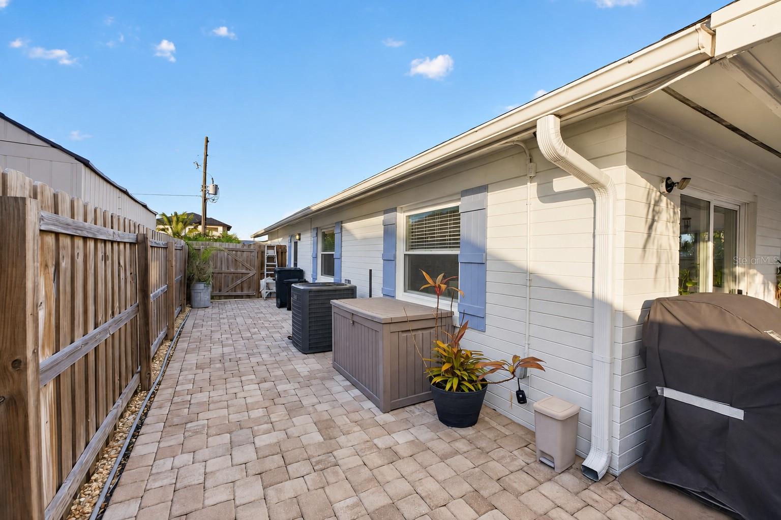 110 CUNNINGHAM DR, New Smyrna Beach, FL 32168