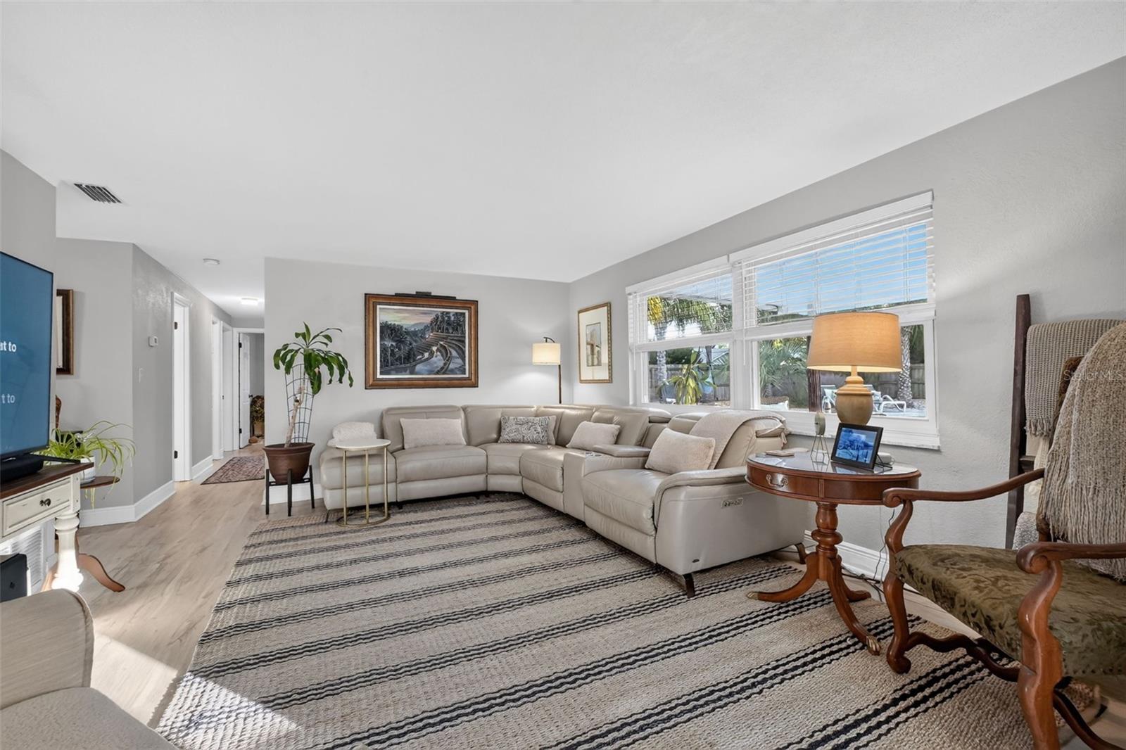 110 CUNNINGHAM DR, New Smyrna Beach, FL 32168