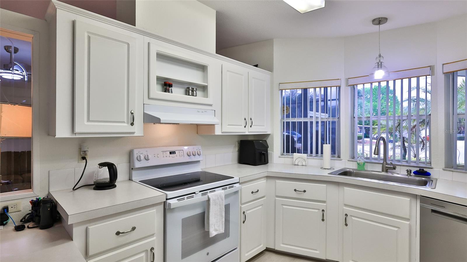 308 OYSTER REEF COURT, Oak Hill, FL 32759
