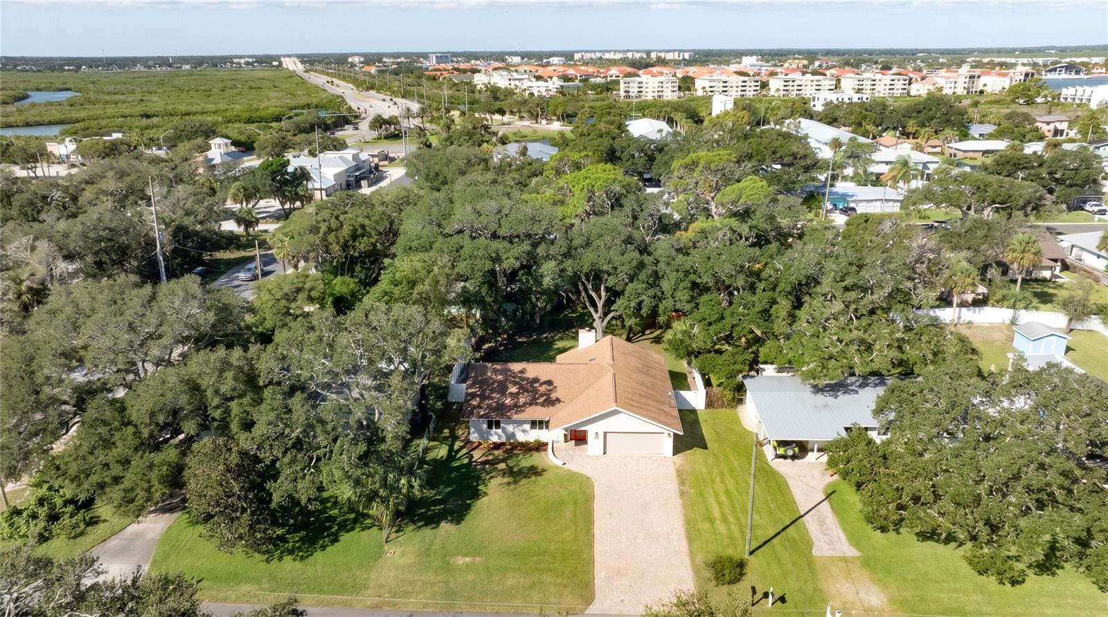 646 YUPON AVENUE, New Smyrna Beach, FL 32169
