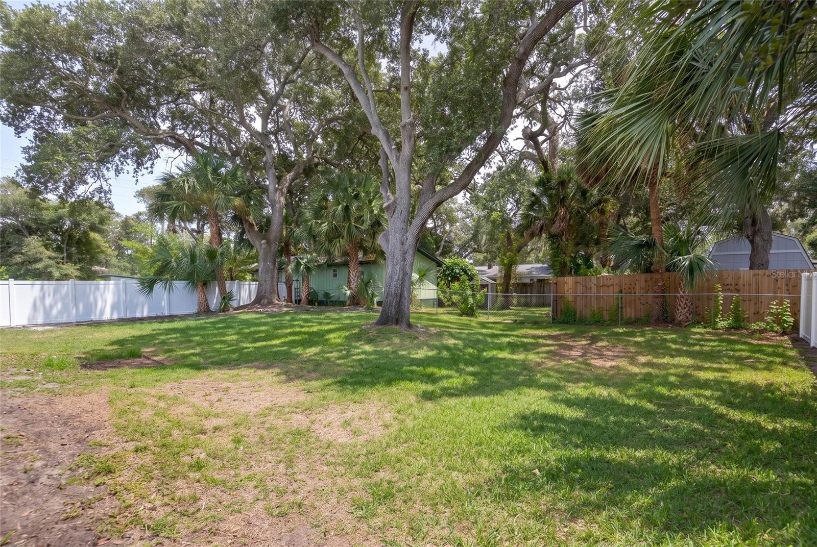 646 YUPON AVENUE, New Smyrna Beach, FL 32169