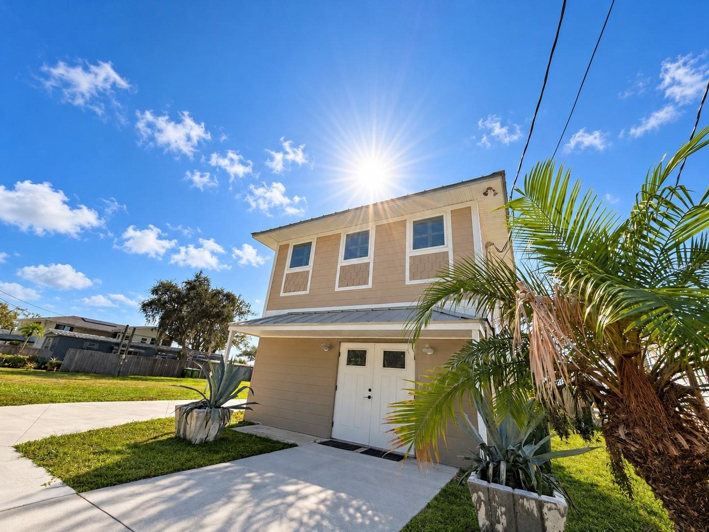 127 E ARIEL ROAD, Oak Hill, FL 32759