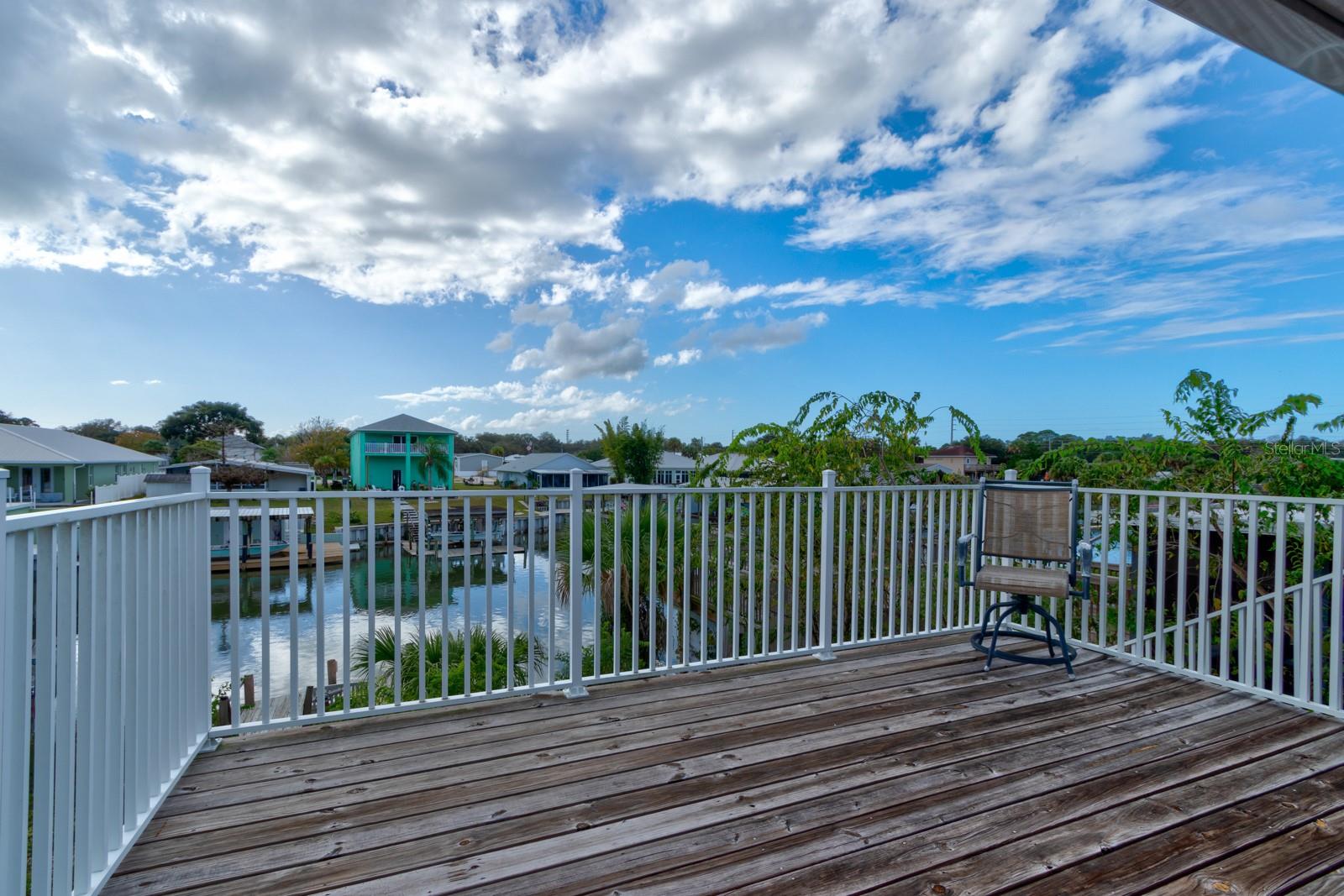 127 E ARIEL ROAD, Oak Hill, FL 32759