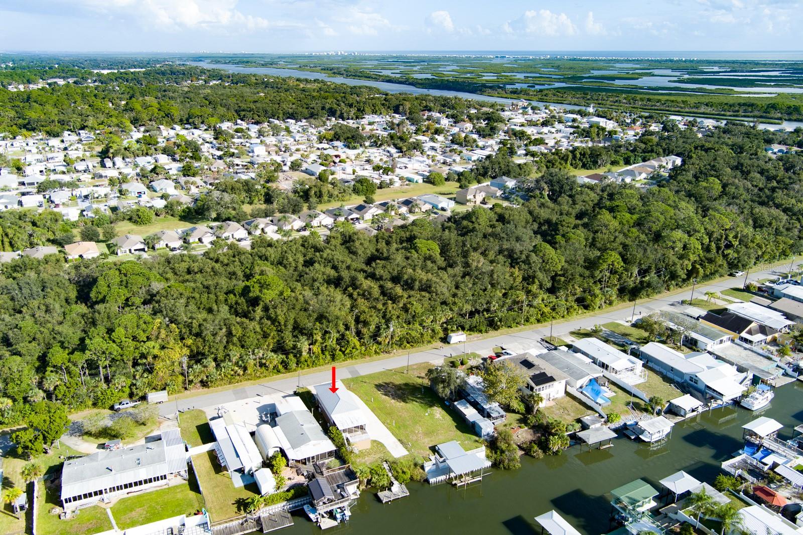 127 E ARIEL ROAD, Oak Hill, FL 32759
