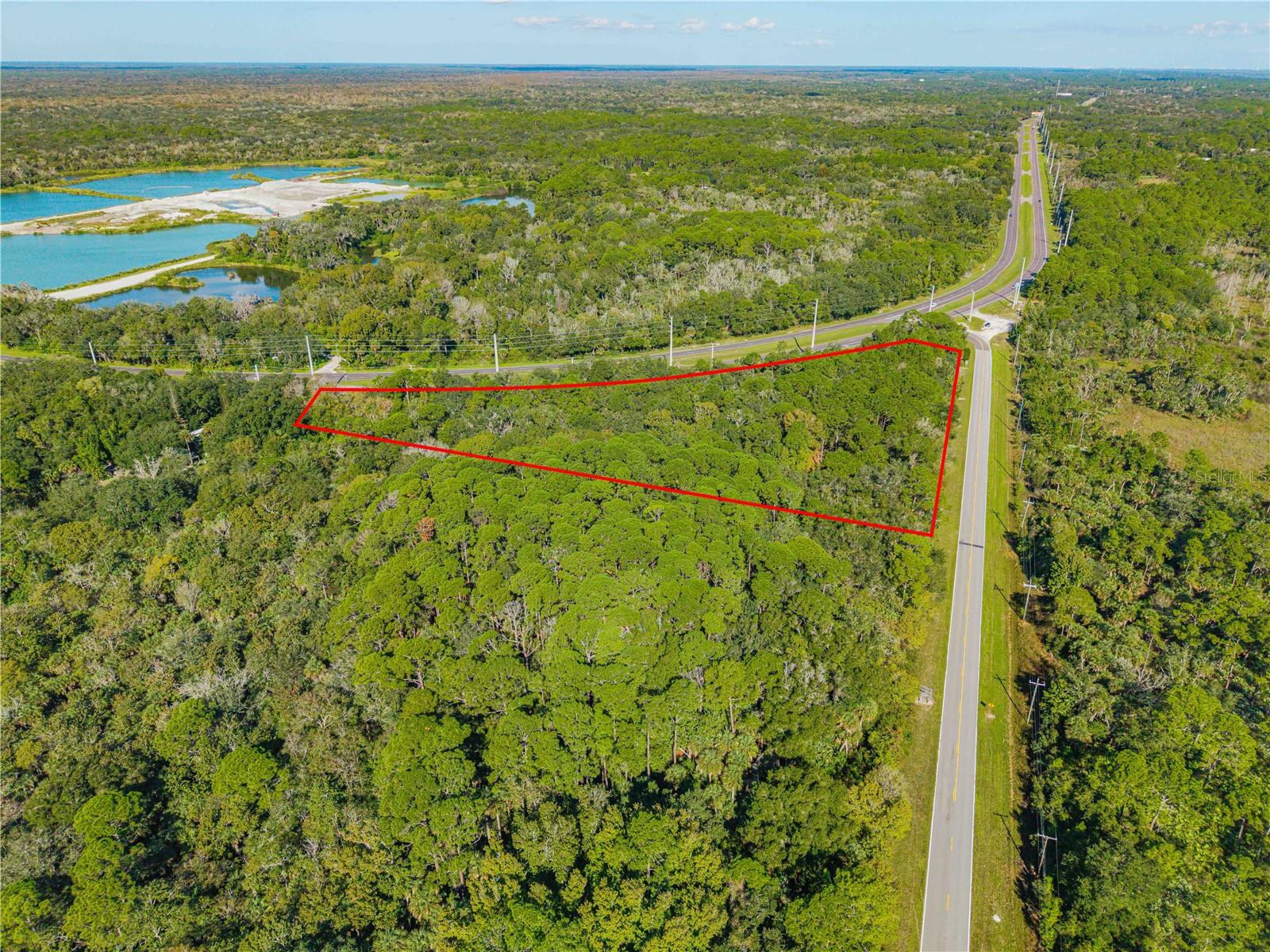 715 S US HIGHWAY 1, Oak Hill, FL 32759