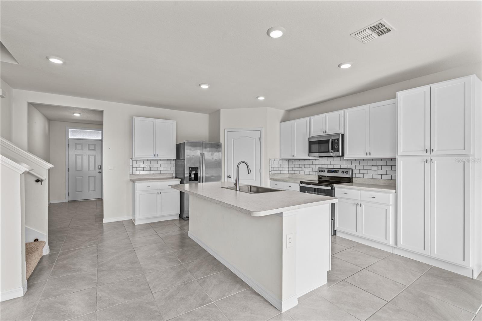3242 CARPENTARIA DRIVE, New Smyrna Beach, FL 32168