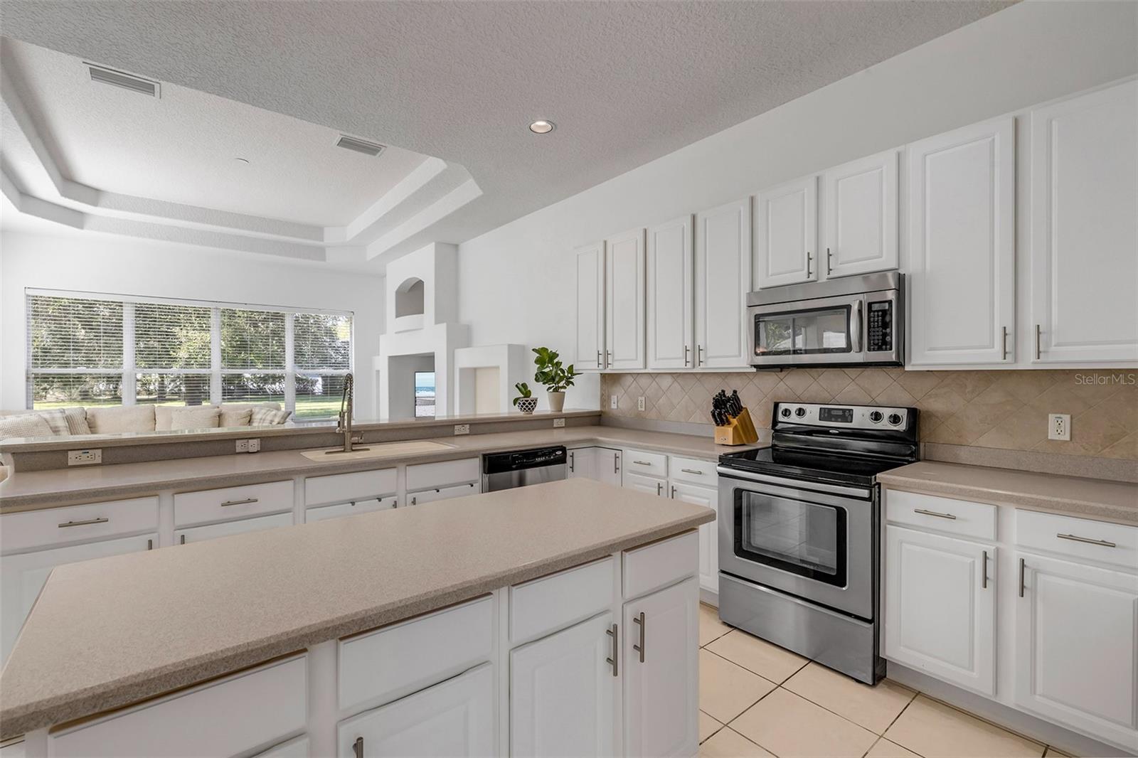 100 BERG COURT, Daytona Beach, FL 32124