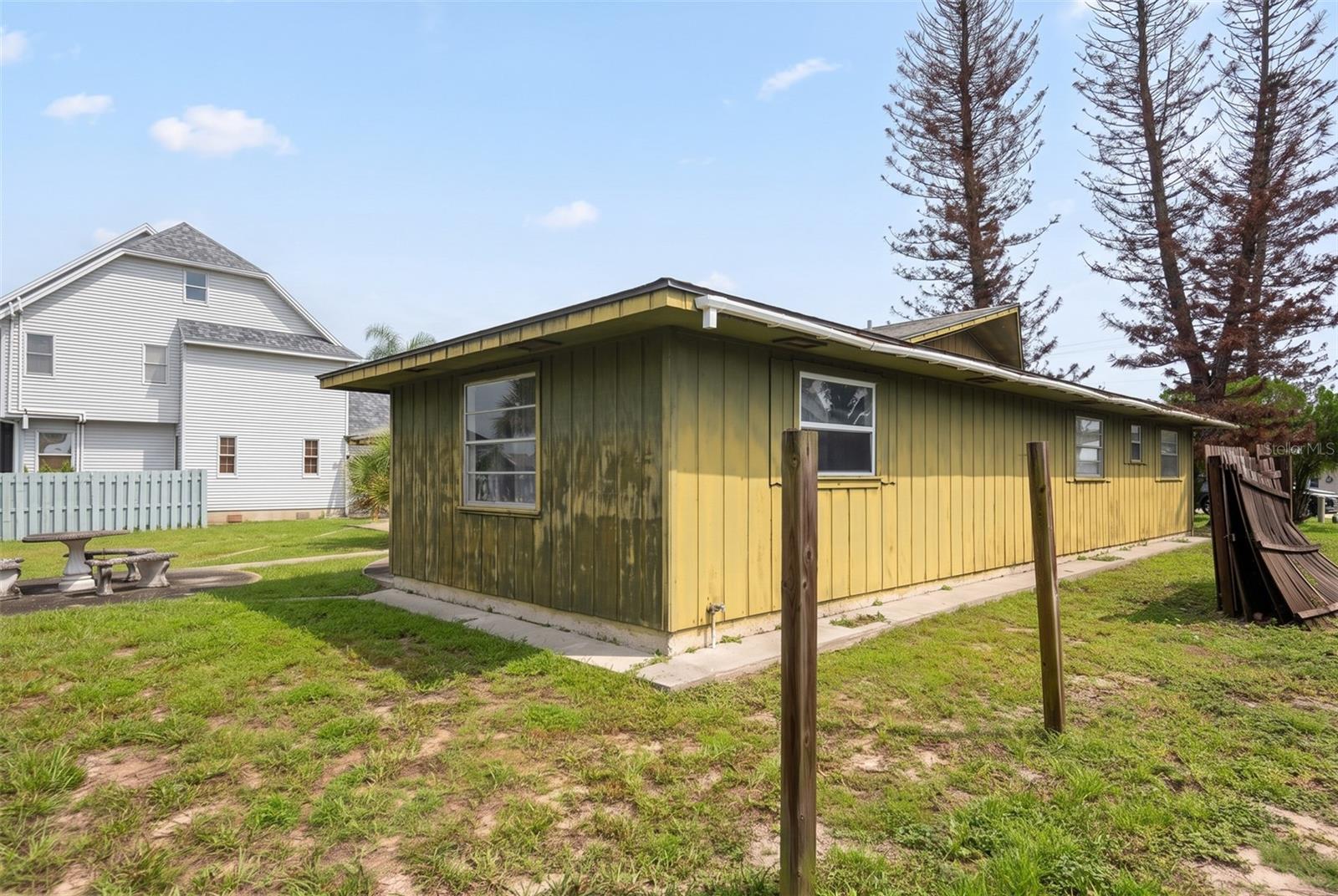 21 CUNNINGHAM DRIVE, New Smyrna Beach, FL 32168