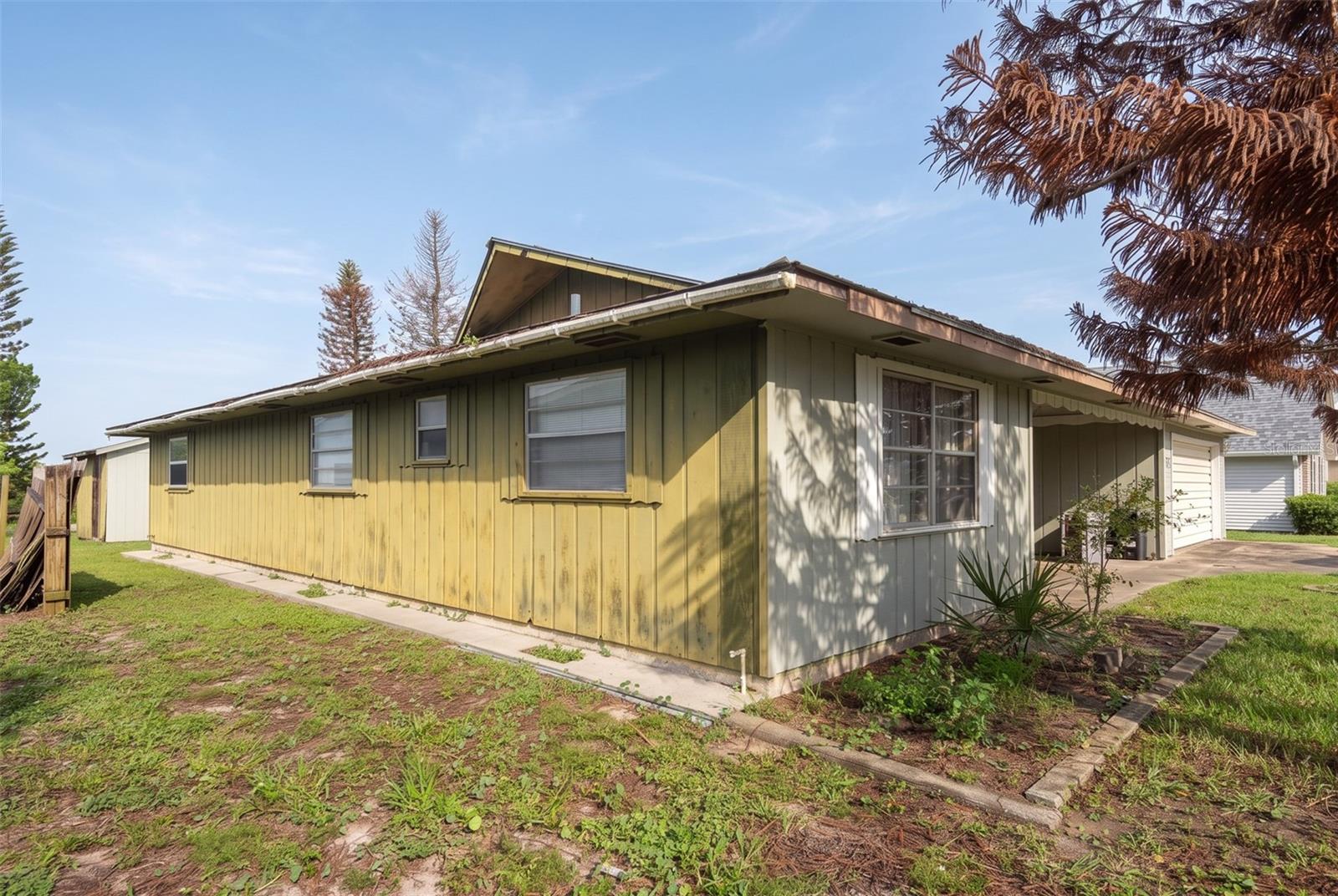 21 CUNNINGHAM DRIVE, New Smyrna Beach, FL 32168