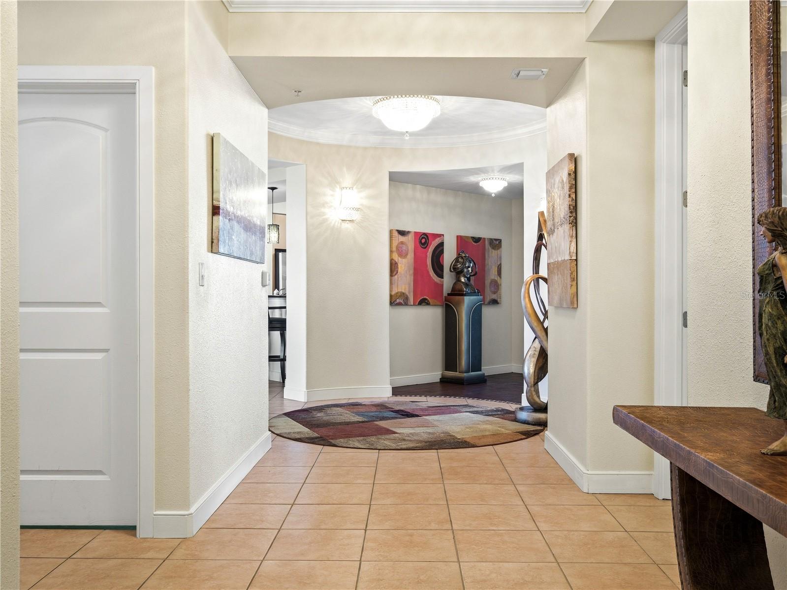 FOYER