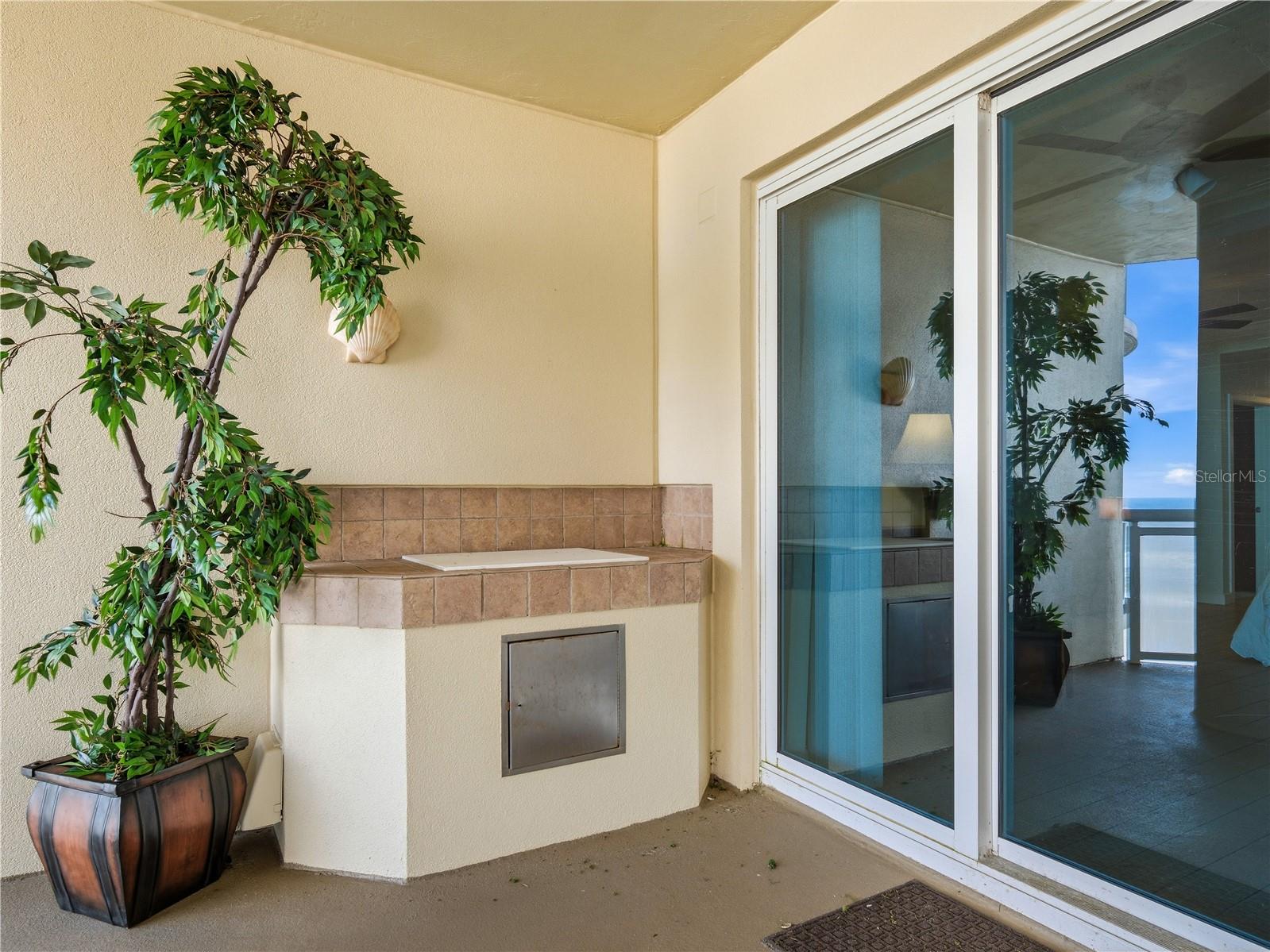 PRIMARY BALCONY OUTDOOR KITCHEN