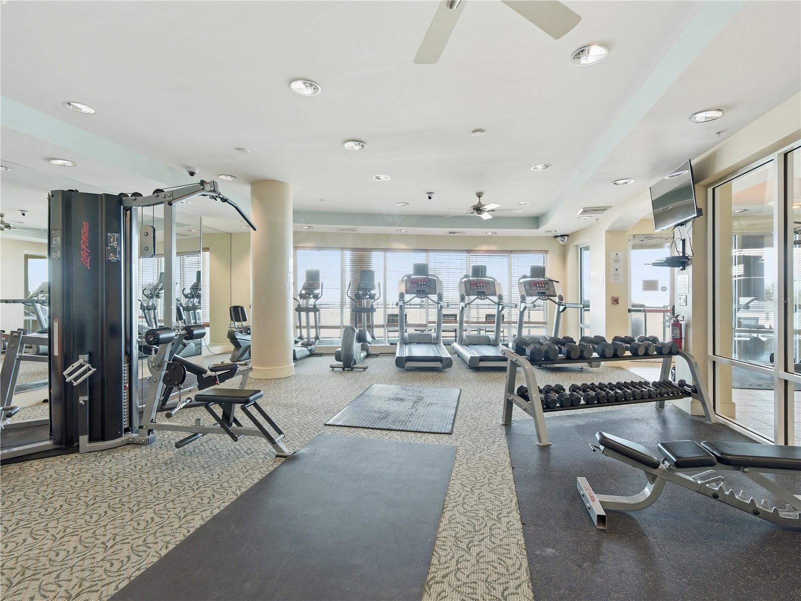 FITNESS CENTER