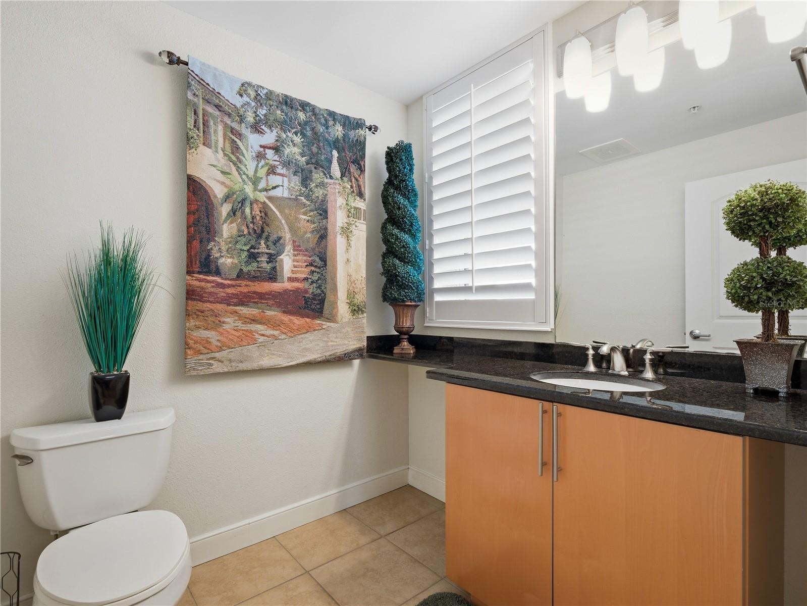 POWDER ROOM