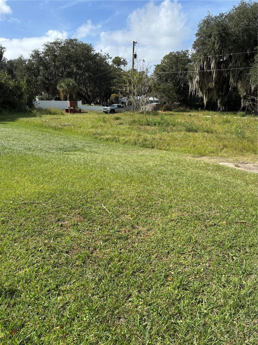 332 N MYRTLE AVENUE, New Smyrna Beach, FL 32168
