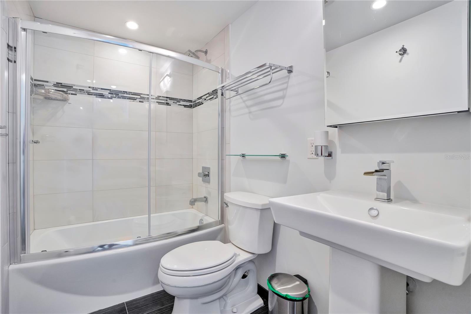1208 E RIVER DRIVE, #401, Melbourne, FL 32901
