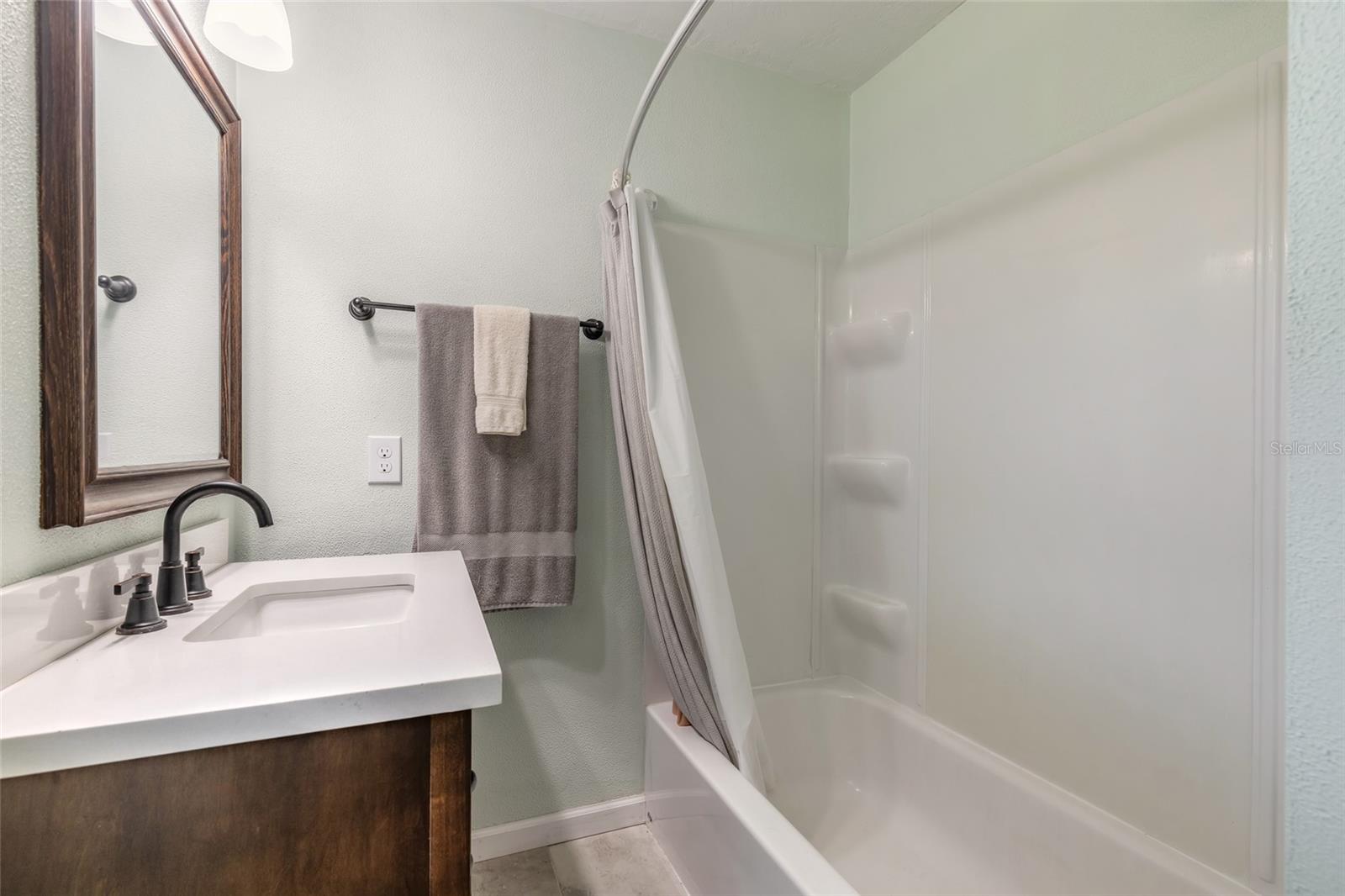 490 WOODSTOCK DRIVE, Port Orange, FL 32127