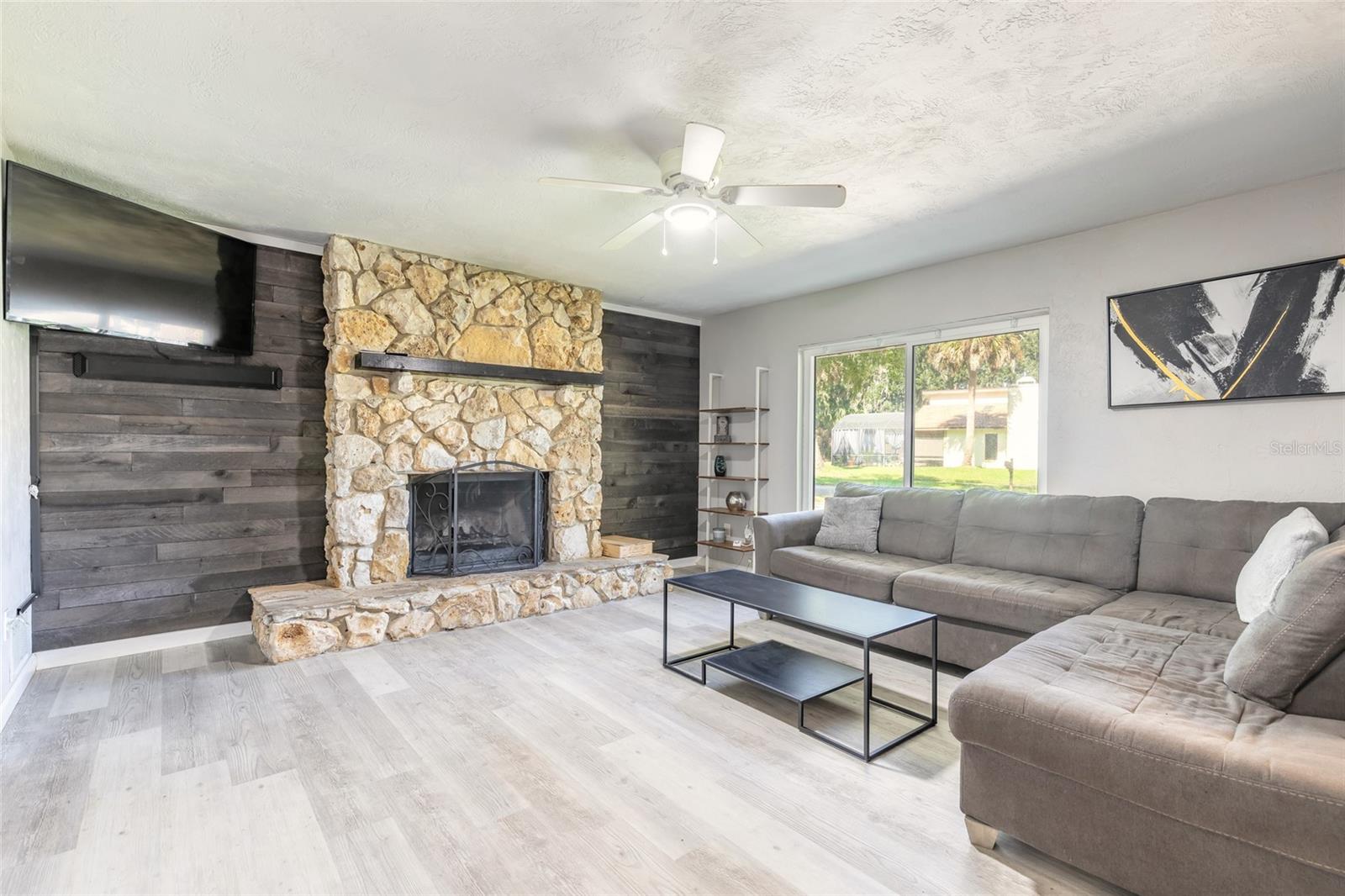 490 WOODSTOCK DRIVE, Port Orange, FL 32127