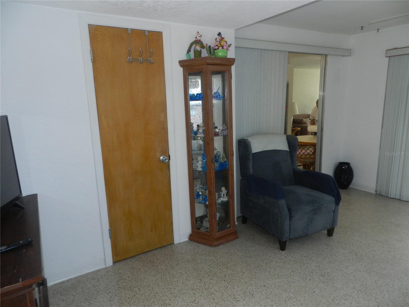 816 E 10TH AVENUE, New Smyrna Beach, FL 32169