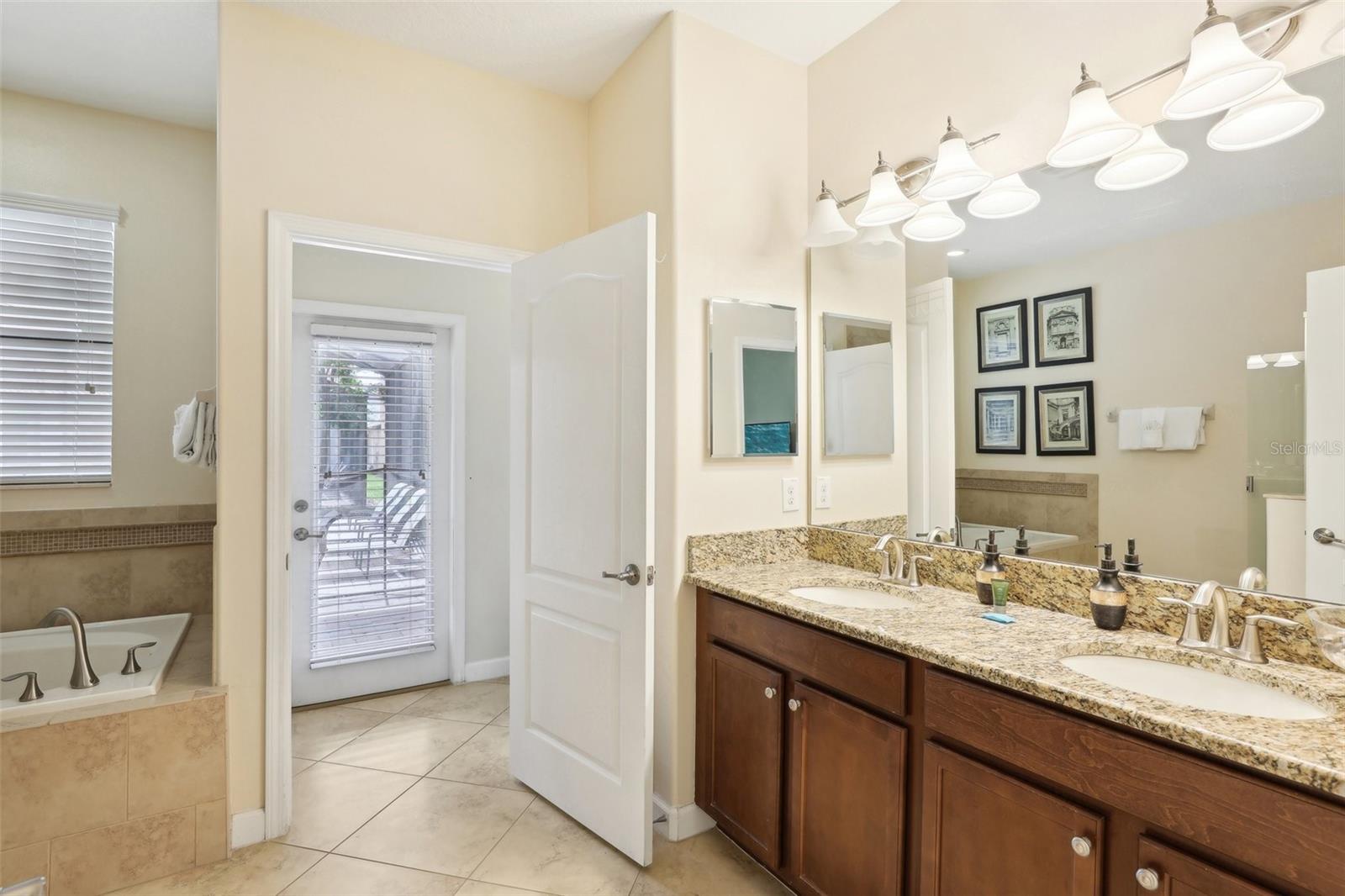 1431 WEXFORD WAY, Davenport, FL 33896