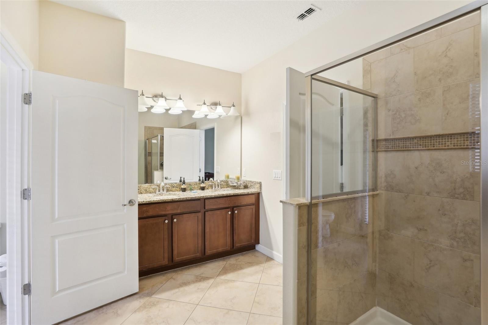1431 WEXFORD WAY, Davenport, FL 33896